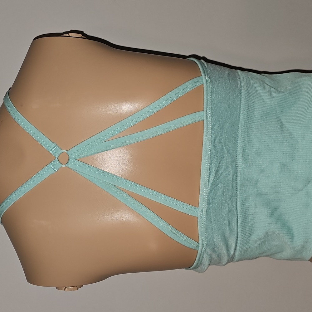 Ready To Go Sports Bra Halter/ Crop/ strappy back Size M/L VGUC